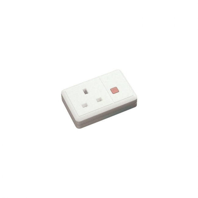 Click 1 Gang 13A Trailing Socket with Neon -White | DTR Electrical Supplies