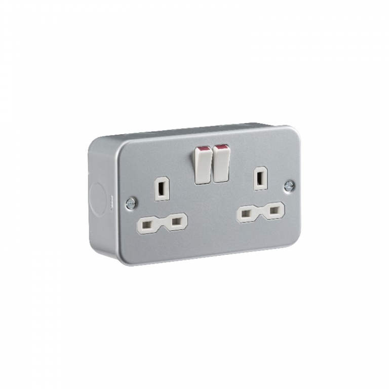 Knightsbridge Metal Clad 13A 2G DP Switched Socket | DTR Electrical ...